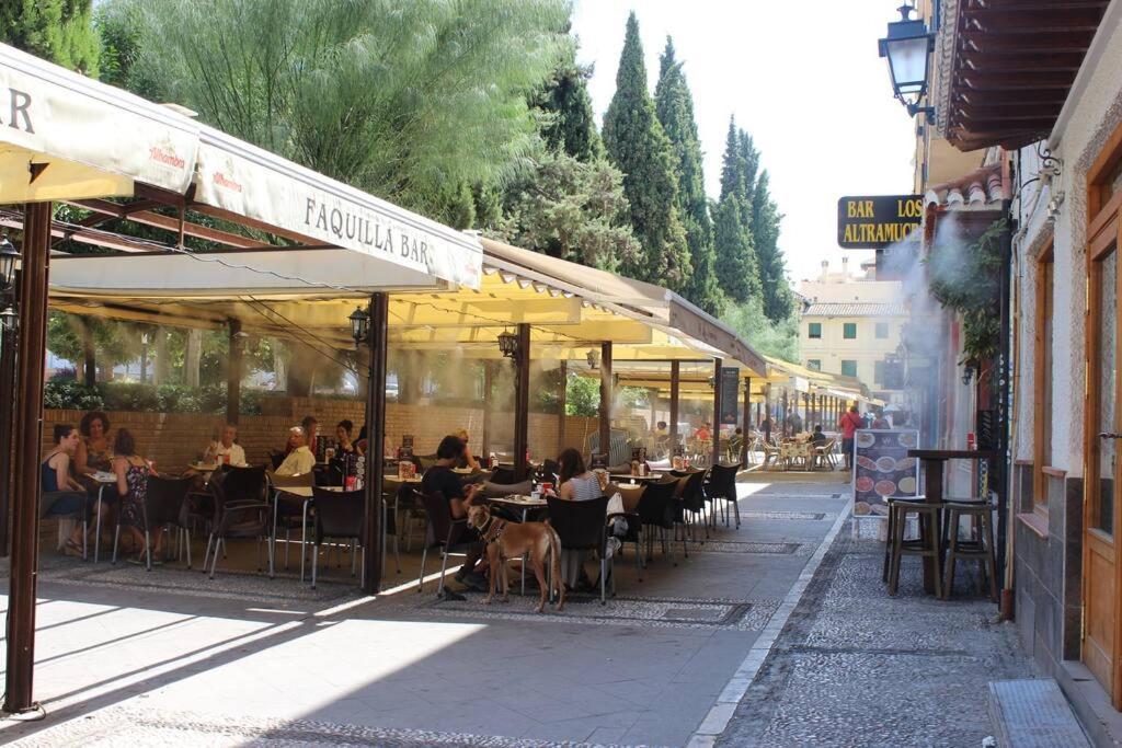 Central, Near The Alhambra, Quiet And Autentic! Apartment Granada Exterior photo